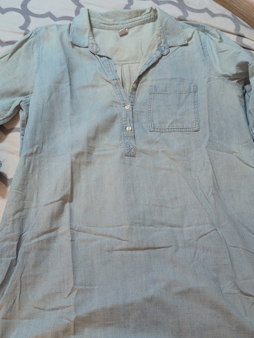 Old Navy Light Blue Casual Button-Down Shirt/Dress